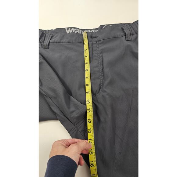 Wrangler packable Men's Outdoor Performance Zip Cargo Short with UPF 50+ 38 - Picture 8 of 10